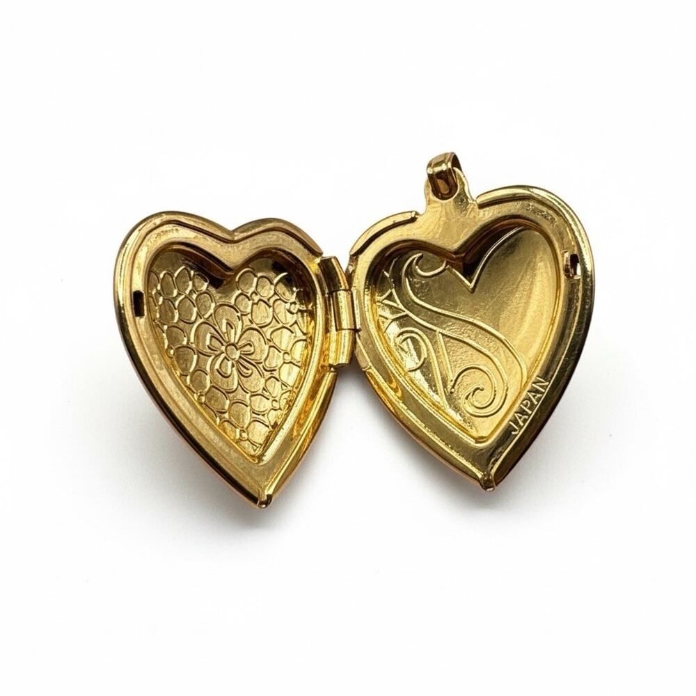 Japan Locket Gold Tone Heart Floral Design Reversible Valentines Heart